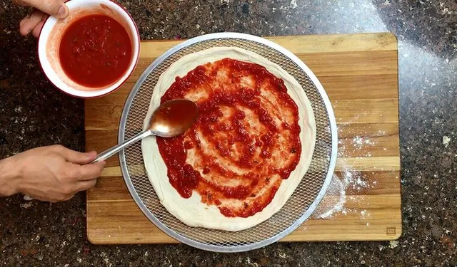 Traditional Pizza Sauce